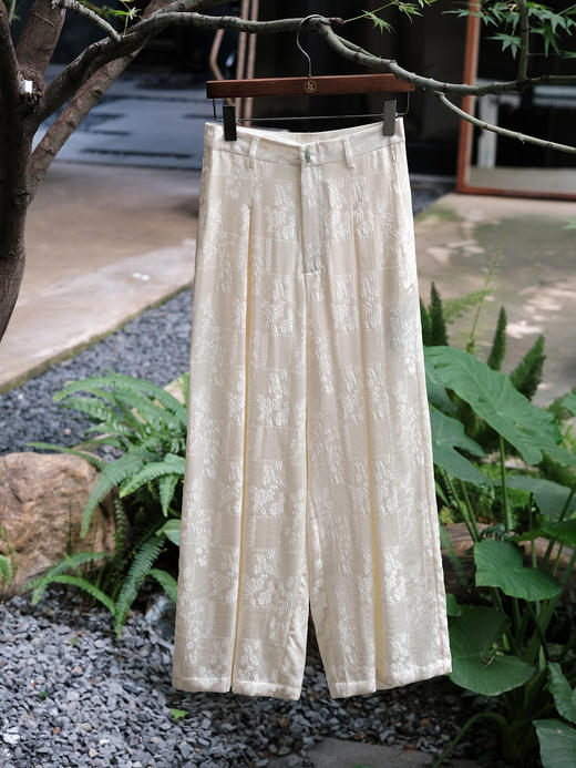 盛唐牡丹 |珍珠白Paisley纹冠乐绉女裤 商品图3