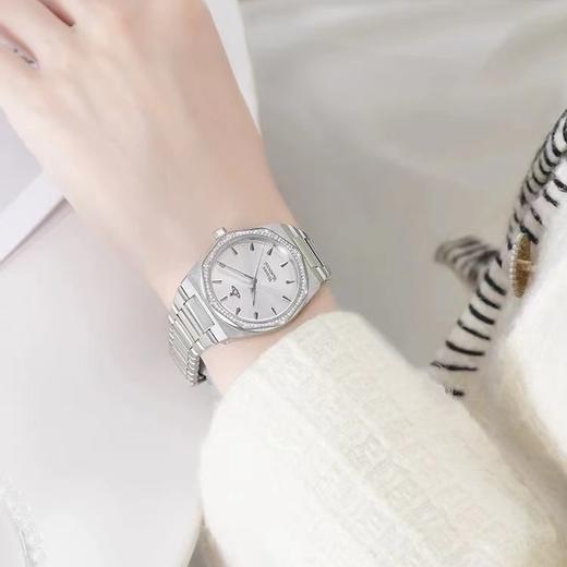 心选丨vivienne westwood薇薇安 西太后手表女新款小盘钢带时尚女款腕表 商品图8