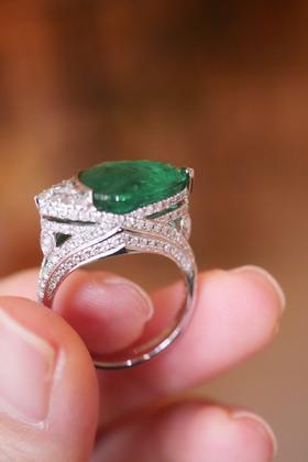 4.97ct 6.86g 祖母绿戒指