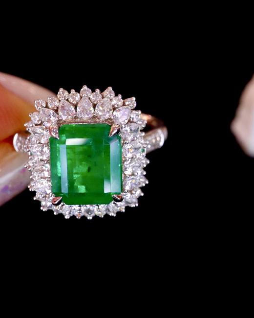 3.10ct 祖母绿戒指 商品图2