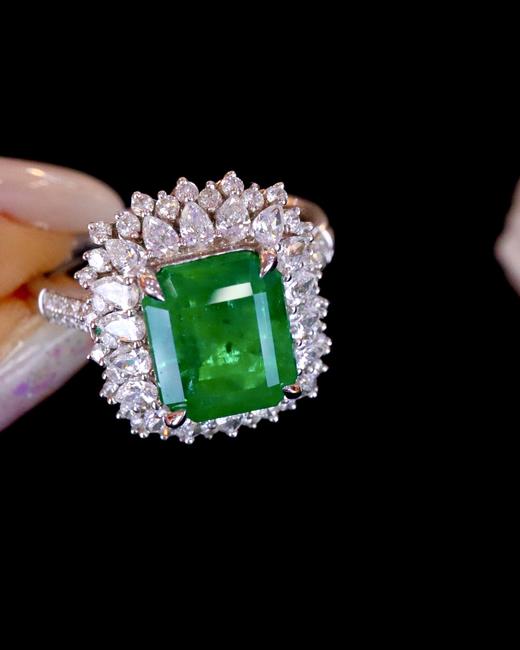 3.10ct 祖母绿戒指 商品图3