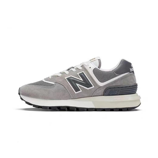 【8.5折】7楼 NewBalance男/女运动鞋吊牌价899元 商品图0