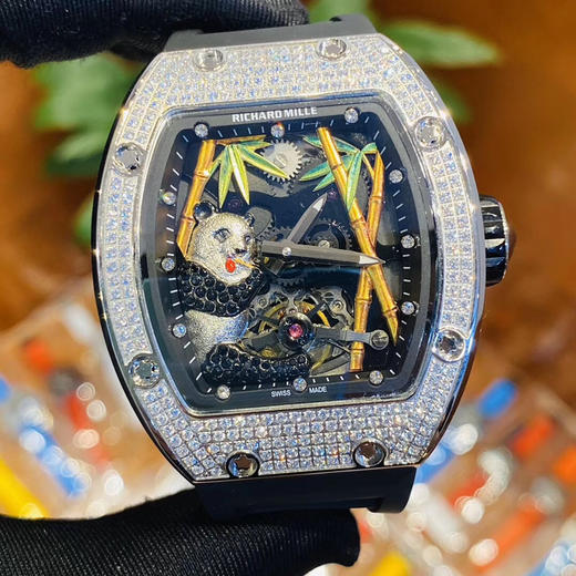 2024💍全新Richard Mille 💍理查德米勒，推出国宝猫熊圖案的RM 26-01，為RM系列珠寶時計又添一款新品。猫熊是全世界知名的一種動物，因外形友善可愛而廣受人們喜愛 商品图13