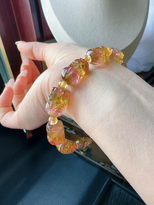 28.3g 雕刻碧玺手链 商品图8