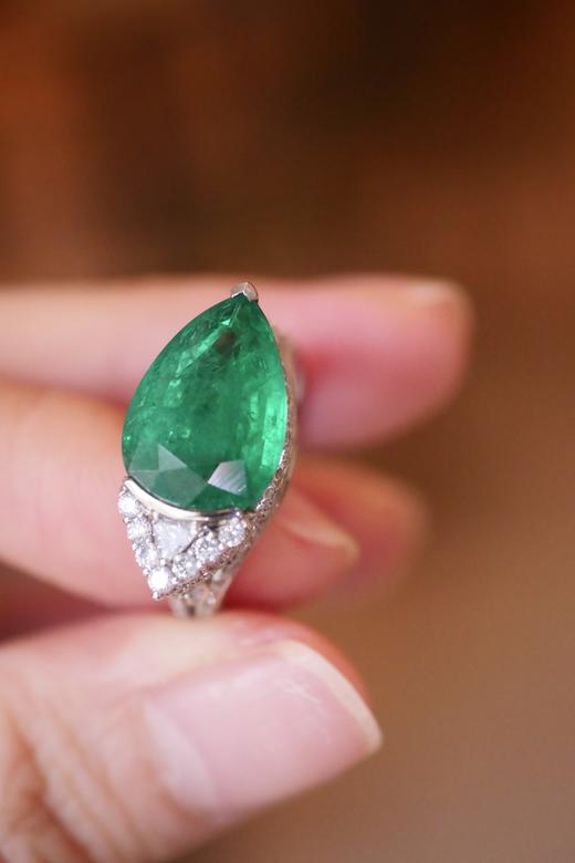 4.97ct 6.86g 祖母绿戒指 商品图3