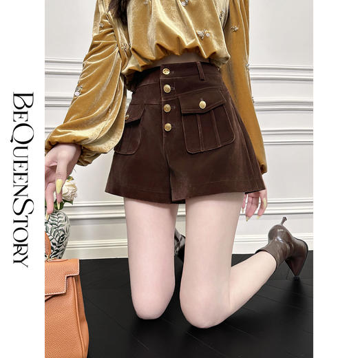 BeQueenStory【中古女爵】时尚百搭精致休闲风丝绒微A短裤新款女 商品图2