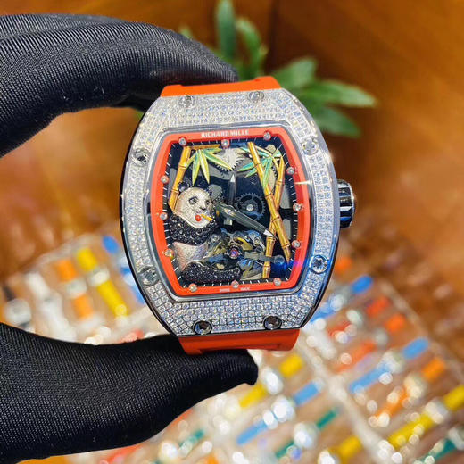 2024💍全新Richard Mille 💍理查德米勒，推出国宝猫熊圖案的RM 26-01，為RM系列珠寶時計又添一款新品。猫熊是全世界知名的一種動物，因外形友善可愛而廣受人們喜愛 商品图11