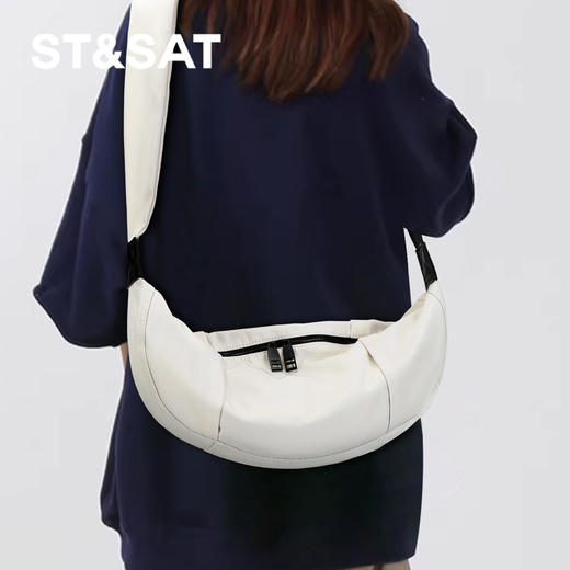 星期六日常休闲斜跨月牙包SSC522A006 商品图0