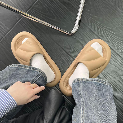 【YW】无忧购纯色潮流波浪纹软底男女款情侣居家外穿凉拖鞋9297（截单后7天发货) 商品图3