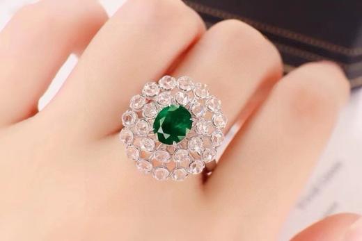 1.35ct 祖母绿戒指 商品图4