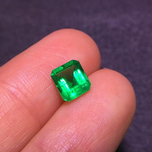 1.23ct 祖母绿裸石 商品图6