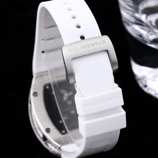 2024💍全新Richard Mille 💍理查德米勒，推出国宝猫熊圖案的RM 26-01，為RM系列珠寶時計又添一款新品。猫熊是全世界知名的一種動物，因外形友善可愛而廣受人們喜愛 商品图6