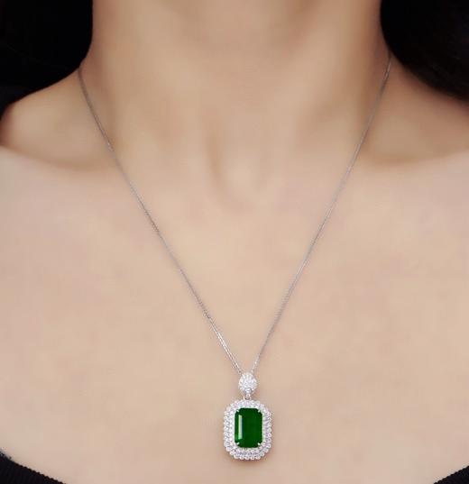 3.3ct 祖母绿吊坠 商品图4