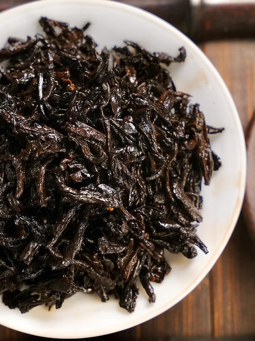 【限时回馈】古寨春【南糯山熟茶】2013年南糯山半坡老寨古树纯料；一款买完品尝之后被优秀震惊到的熟茶！357克/饼，五饼/提 商品图2