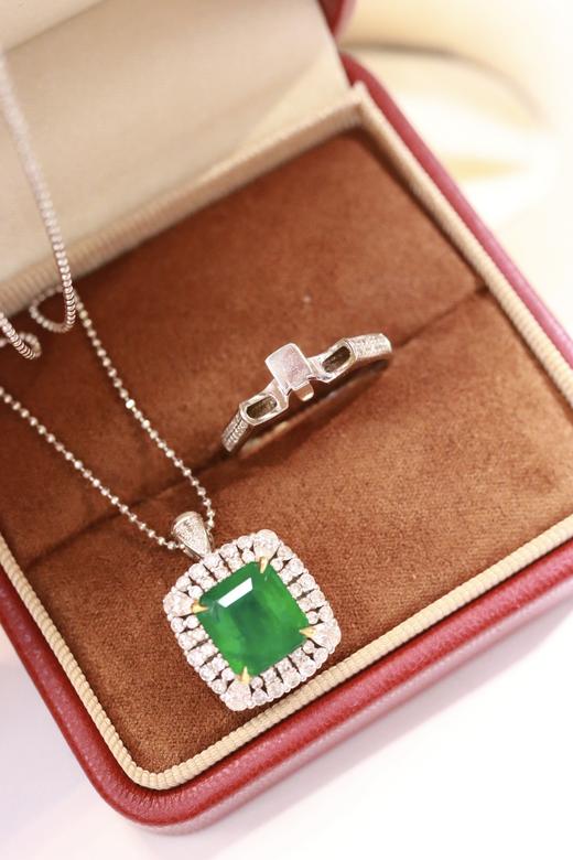 3.84ct 祖母绿戒指吊坠 商品图3