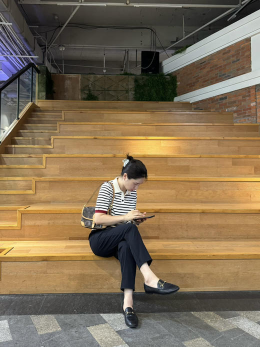 小禾1:1 24早秋｜通勤简约单口袋知性POLO领短袖针织衫上衣【包邮+三天无理由退huan】 商品图7