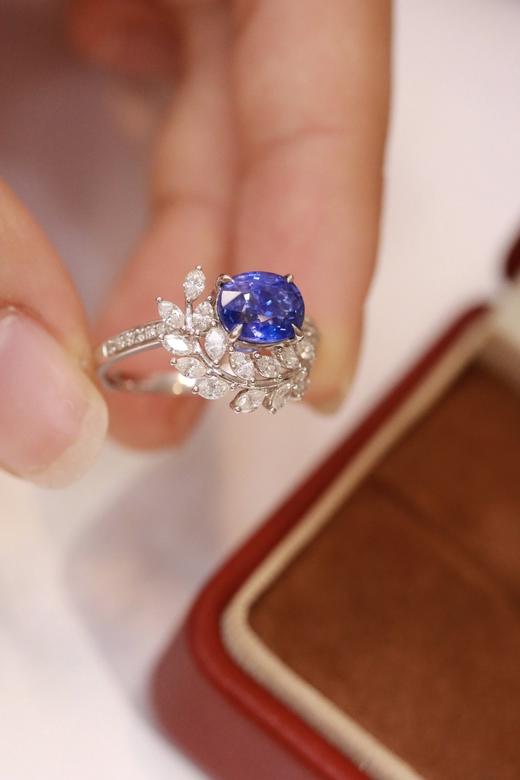 1.62ct 蓝宝石戒指 商品图3