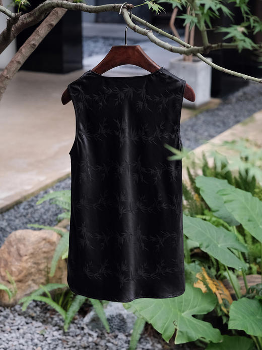 盛唐牡丹 |黑色文竹真丝提花背心 商品图4