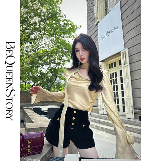 BeQueenStory【中古女爵】时尚百搭精致休闲风丝绒微A短裤新款女 商品图3