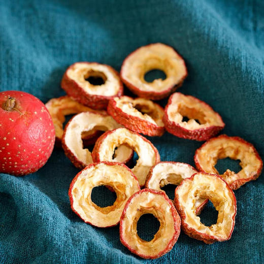 在菌屋 精选无核山楂干200g/罐 果大肉厚 酸甜开胃 商品图10