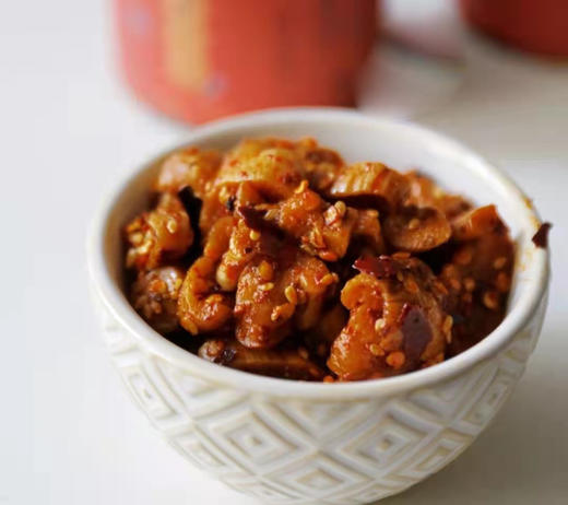 👍【 还口以萝卜干】🥕 微辣，麻辣都好吃❤️ 👉色：色泽光润饱满，口口香辣，回味无穷😋 👉香：香气诱人，鲜辣入味🌶，口感倍增 👉味 商品图6