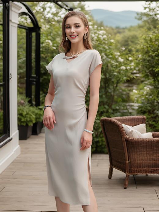 V领飘带造型收腰侧开衩连衣裙 商品图0