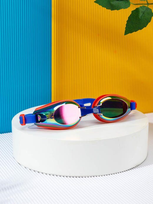 【MINISO名创优品泳镜】 ✅ 小框泳镜设计，流线型轮廓，专为亚洲人设计💰  商品图3