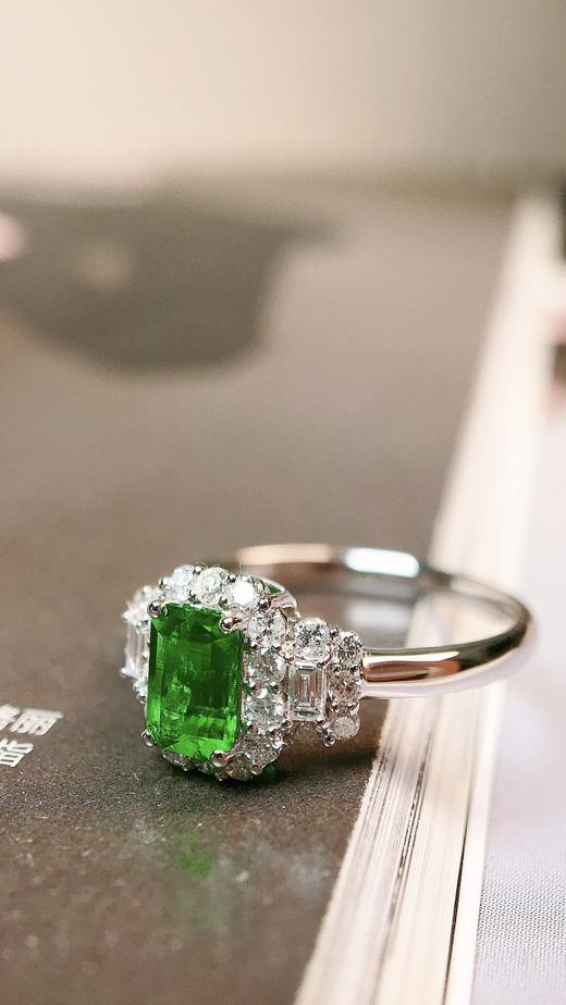 0.51ct 祖母绿戒指 商品图3