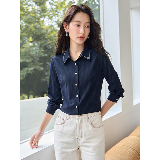 【专属特价】熙世界学院风气质长袖衬衫2025秋装新款高级感洋气刺绣翻领衬衣 商品图0