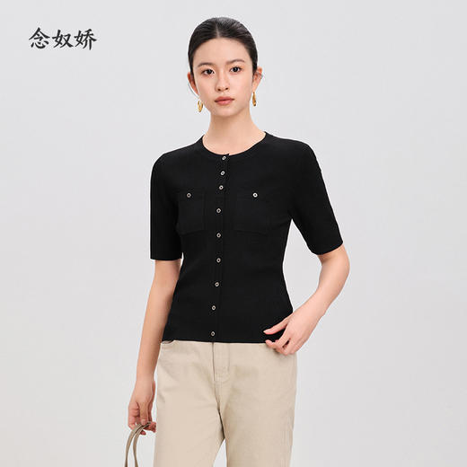 【商场同款】CJKJ314 “醋纤针织衫”   经典H廓形上身自然收身 雅致小圆领 对称贴袋设计好穿显瘦 三色常穿色 职场休闲搭配基础单品 商品图4