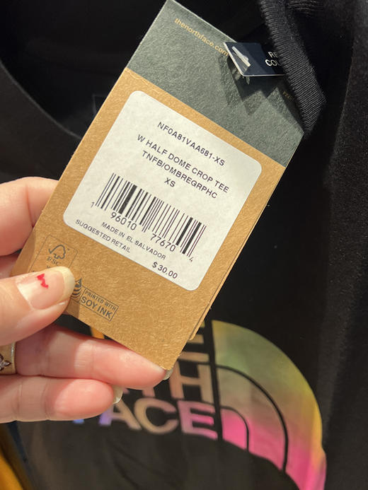 THE NORTH FACE/北面 女士夏季宽松短款多彩印花休闲圆领短袖T恤 商品图3