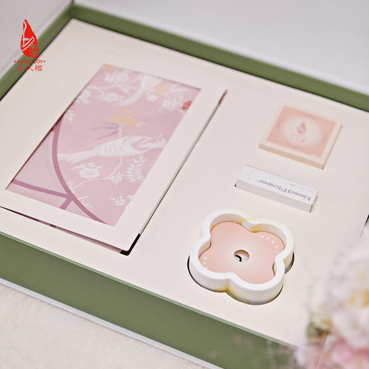 SAINTJOY/上久楷礼盒 融洽无间  栽培系香薰   真丝双面长巾CJS23070-1 商品图3