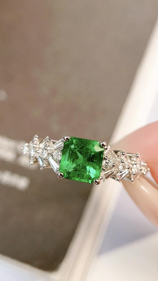 0.67ct 祖母绿戒指 商品图0