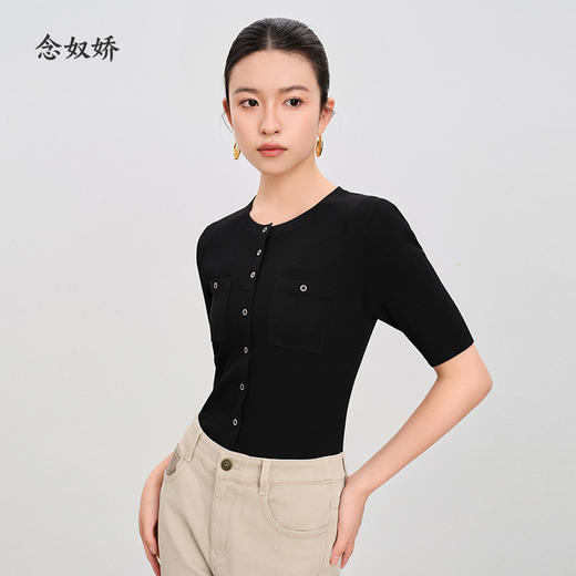 【商场同款】CJKJ314 “醋纤针织衫”   经典H廓形上身自然收身 雅致小圆领 对称贴袋设计好穿显瘦 三色常穿色 职场休闲搭配基础单品 商品图1