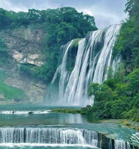 【贵州·黄小西】3天2晚·贵州纯玩3日游·经典黔行之旅 （黄果树大瀑布+荔波小七孔+西江千户苗寨) 商品图1