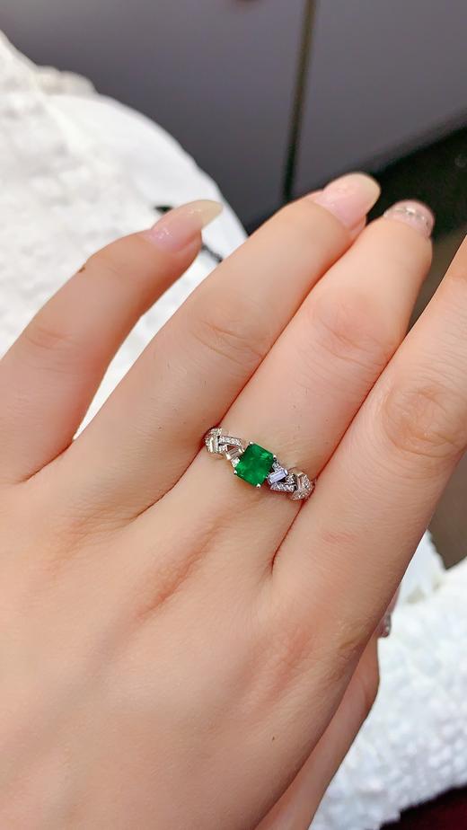 0.67ct 祖母绿戒指 商品图4