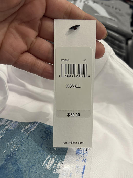 Calvin Klein/CK 男士夏季胸前印花舒适透气休闲圆领短袖T恤 商品图2