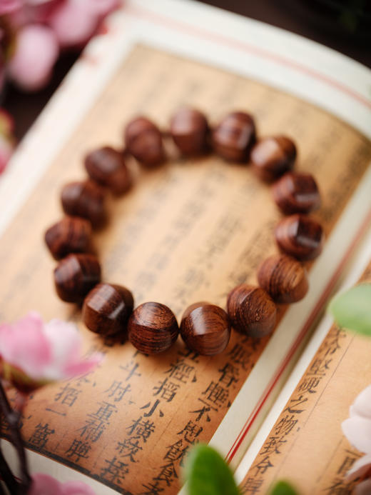 A46海南黄花梨六面钻石珠六时吉祥珠型1.8CM【器悟雅玩】 商品图0