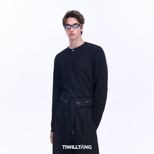 TIWILLTANG启世录“黯静澈欤”基础升级长袖上衣宽松打底T恤薄款 商品图2