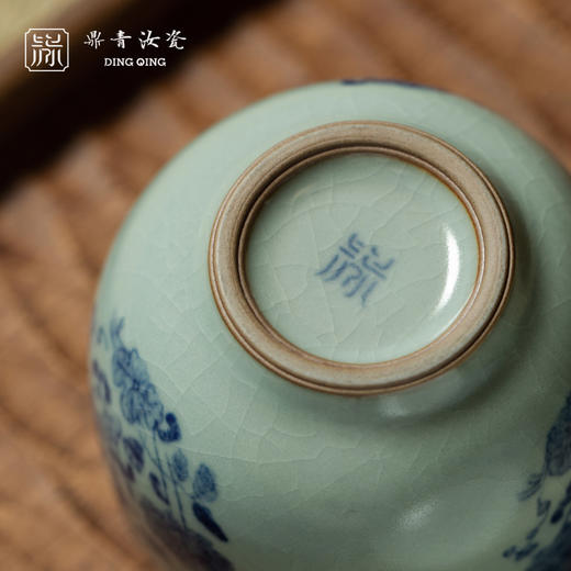 问鼎鼎青青花金钟杯（祝安） 商品图3
