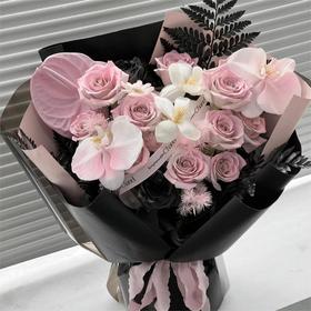 怦然心动--喷色曼塔郁金香混搭花束粉色系花束