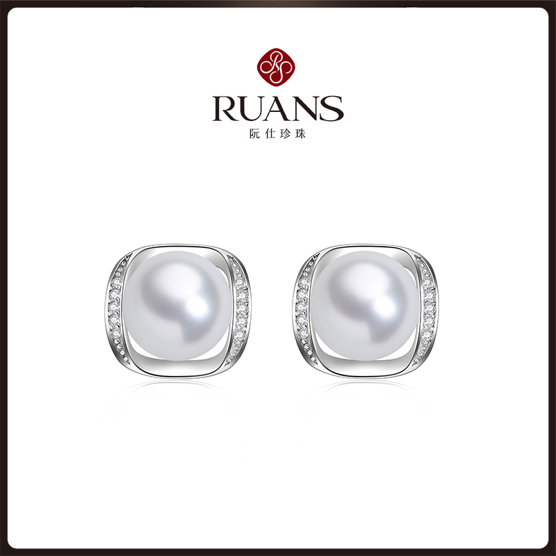 阮仕晨露系列 S925银淡水珍珠耳饰 9-9.5mm  扁圆 极微瑕  极强光