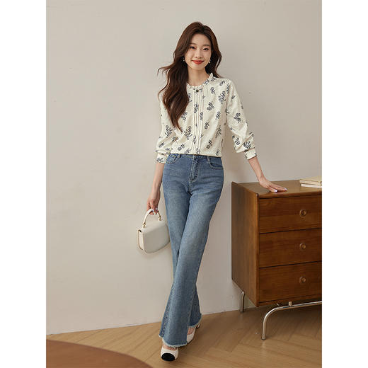 【五折购】熙世界2025早秋新款艺术水墨风玫瑰印花衬衫设计感长袖别致衬衣 商品图4