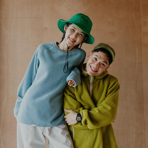 【品牌直发-童装秒杀】ACMEITEM爱棵米 Logo圆领套头抓绒插肩卫衣 男女同款GAF3310065E 商品图1