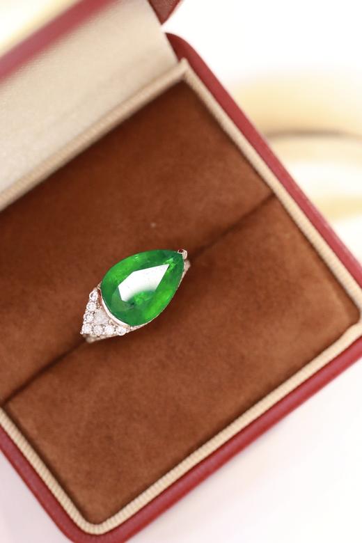 4.97ct 祖母绿戒指 商品图1