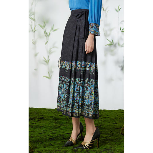 乔万尼重磅提花马面裙新中式设计高级感EM2D910 商品图2