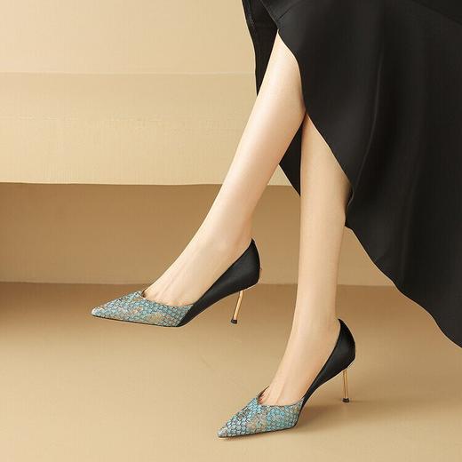 【预售5天】2024新款女鞋欧美风尖头细跟浅口单鞋女拼色高跟鞋四季鞋NDXC&6670 商品图3