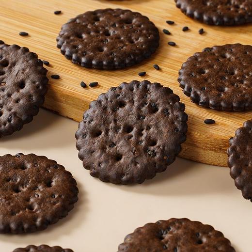 【快乐解馋！黑芝麻谷力脆饼干】蔗糖的黑芝麻饼干，香酥薄脆 轻甜不腻，甄选优质黑芝麻 浓浓芝麻香，薄脆小圆饼办公室休闲小零食Y 商品图1