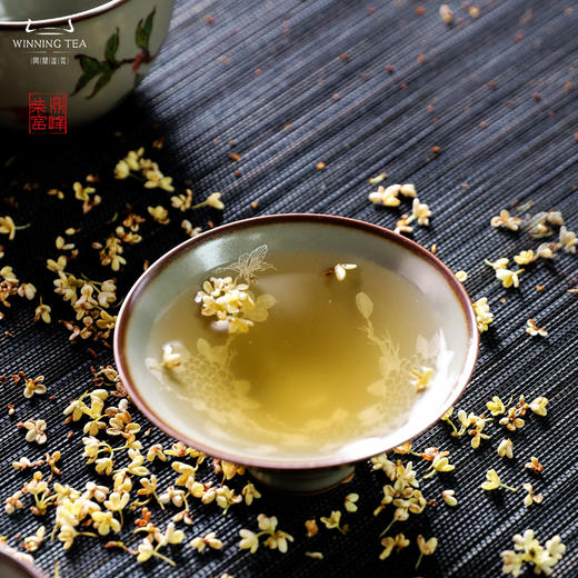 问鼎汝瓷鼎峰柴窑小斗笠杯（白描）（绣球花）（缺货） 商品图1