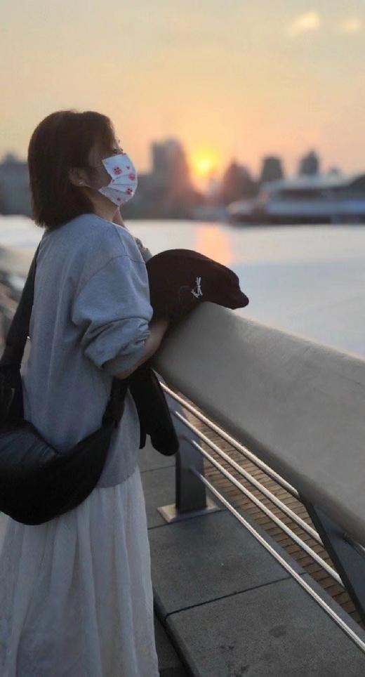 小众品牌小胎牛皮饺子包 四季百搭 独特款 商品图11